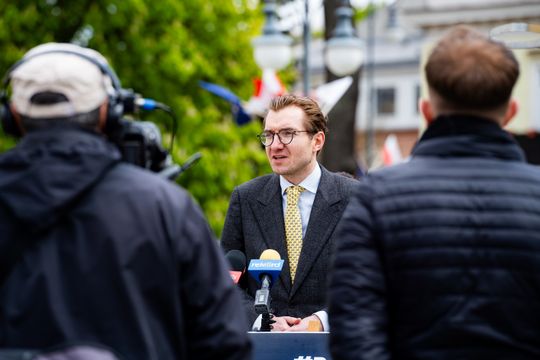 Konferencja prasowa dot. Krajowego Planu Odbudowy (zdjęcia)