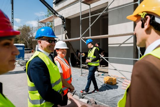 Wizyta na budowie Powiatowego Zarządu Dróg Publicznych w Białobrzegach (zdjęcia)