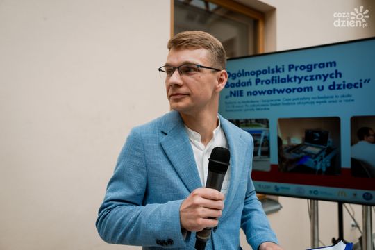 Konferencja nt. bezpłatnych badań profilaktycznych USG dla dzieci (zdjęcia)