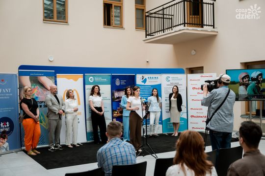 Konferencja nt. bezpłatnych badań profilaktycznych USG dla dzieci (zdjęcia)