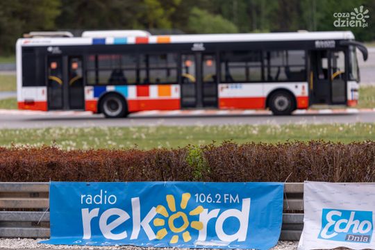 Mistrzostwa Kierowców Komunikacji Miejskiej w Rdm na torze w Jastrzębiu (zdjęcia)