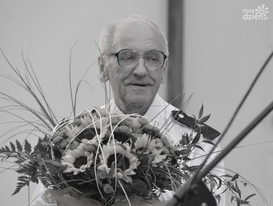 Zmarł Henryk Kapturski, były kapelmistrz orkiestry w Szydłowcu Zmarł Henryk Kapturski, były kapelmistrz orkiestry w Szydłowcu