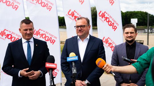 Konferencja prasowa dot. koncertu plenerowego z okazji 50. rocznicy Radomskiego Czerwca (zdjęcia)