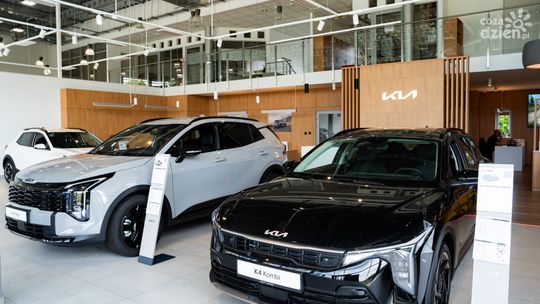 Nowa KIA K4 KOMBI poleca się na wakacje (zdjęcia)