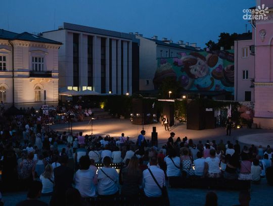 Ulica Teatralna - Teatr 3.5 „K/O/S” (zdjęcia)