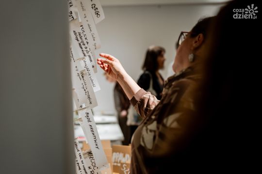 Wernisaż wystawy - „W polu (nie) widzenia. Rzeczy, które czekają, aż je dostrzeżesz”