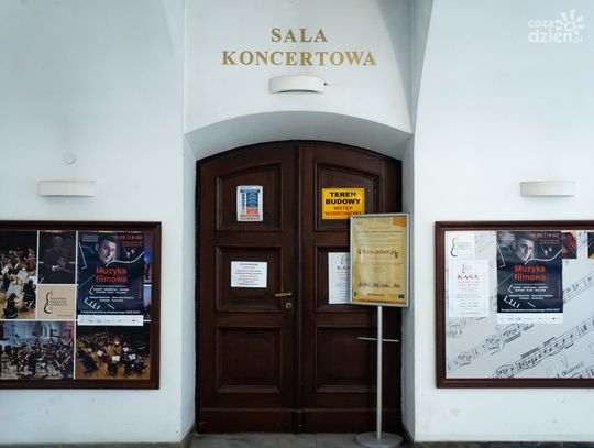 Prace remontowe w Radomskiej Orkiestrze Kameralnej (zdjęcia)