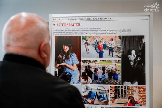 2026.09.25 Miasto Kazimierzowskie - wernisaż wystawy fotografii i archiwaliów