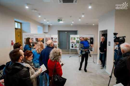 2026.09.25 Miasto Kazimierzowskie - wernisaż wystawy fotografii i archiwaliów