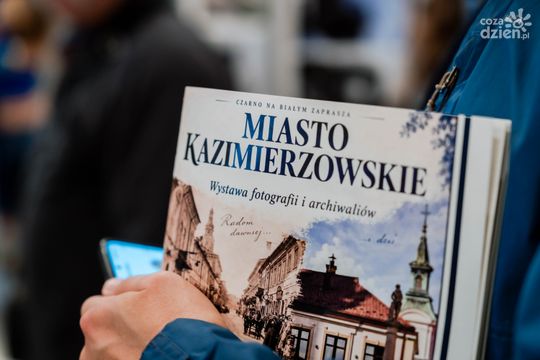 2026.09.25 Miasto Kazimierzowskie - wernisaż wystawy fotografii i archiwaliów