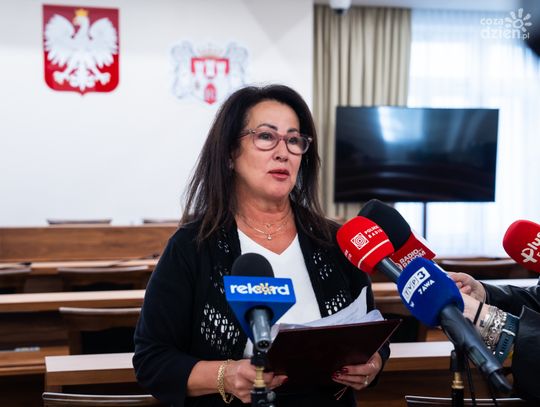Konferencja prasowa przed poniedziałkową sesją rady (zdjęcia)