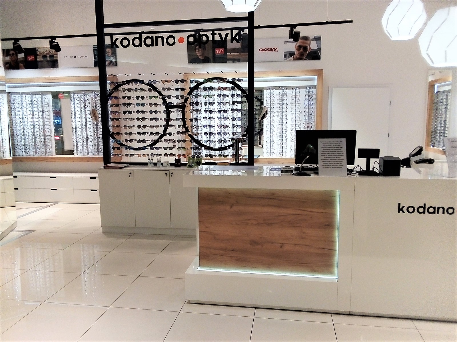 radom-1600x1200-zdjecie-salonu