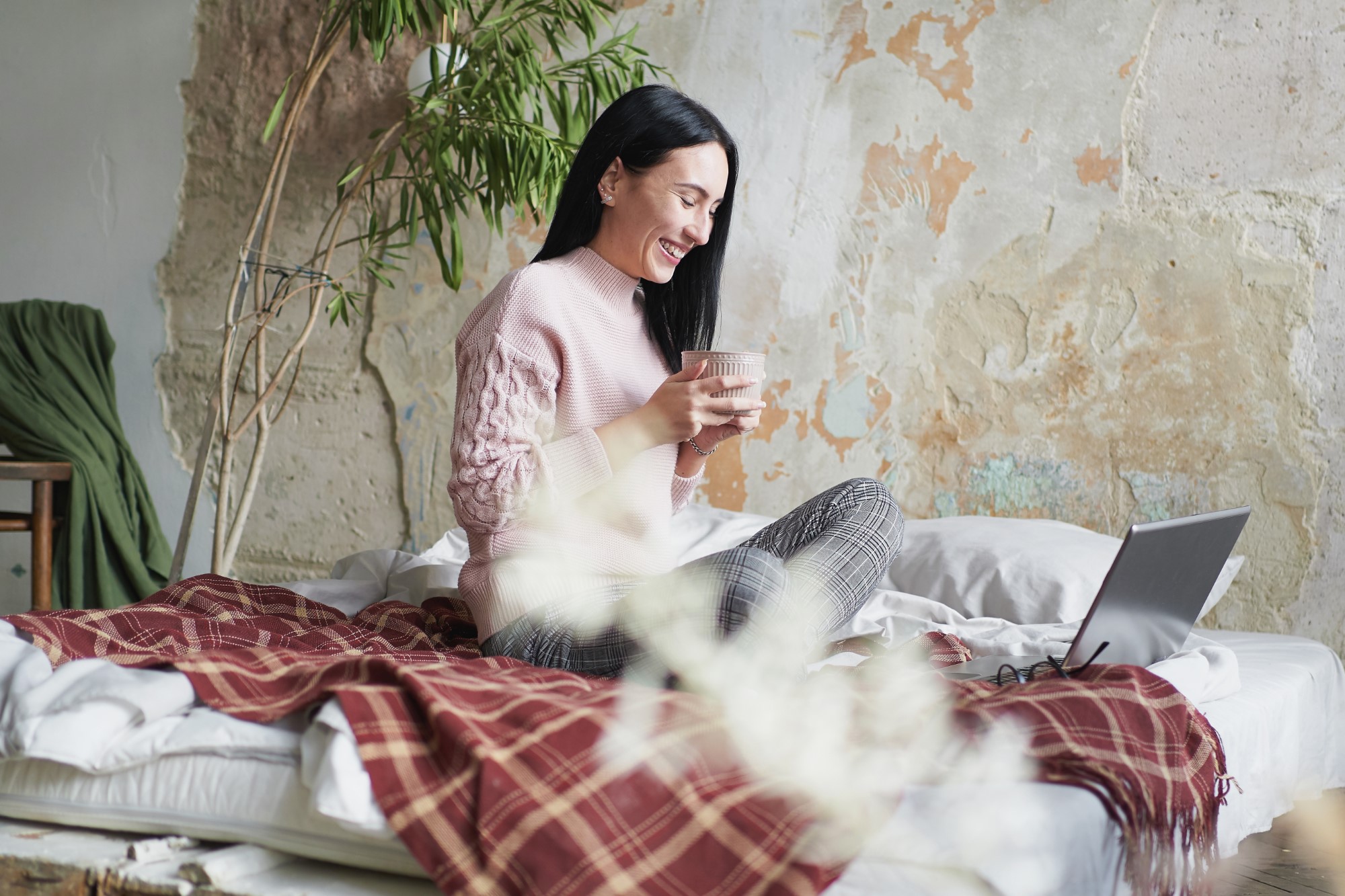 jak-zredukowac-wplyw-telefonow-na-sen