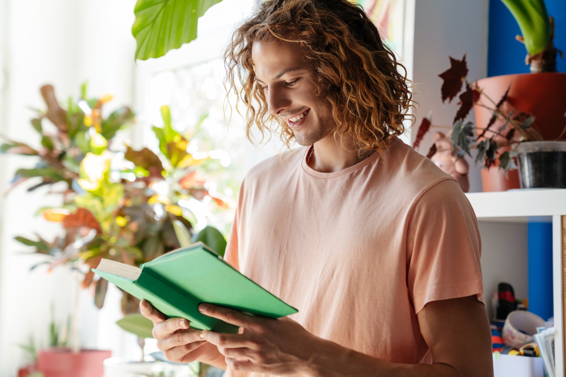 swiat-pod-lupa-gdzie-szukac-ciekawostek-i-najnowszych-zagadnien-naukowych