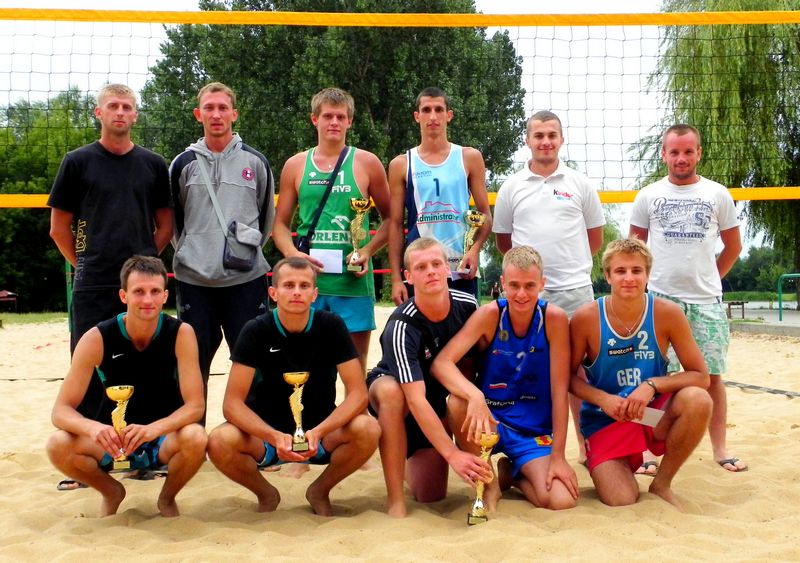 Drużyny które zajęły miejsca na podium w II Turnieju o Pochar Ziemi Radomskiej