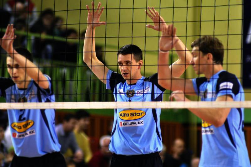 Daniel Górski (w środku) - były zawodnich Czarnych Radom