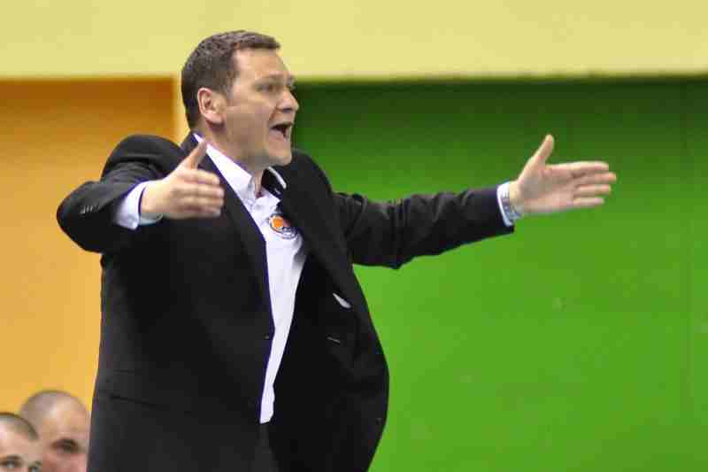 Trener Mariusz Karol